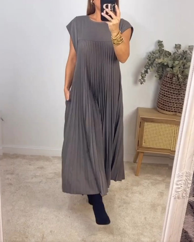 Polished Dress with an Effortless Classic Look