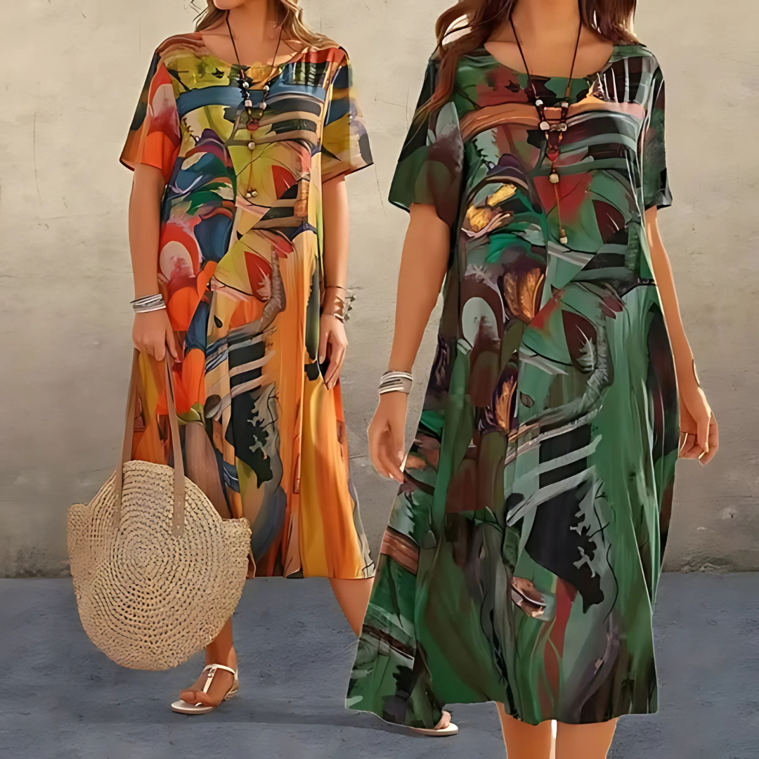 Beautifully Finished Dress in a Timeless Design