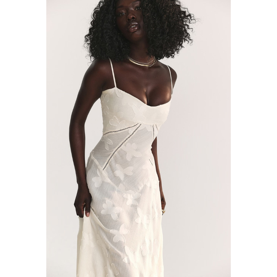 Beautifully Crafted Dress in a Classic Style