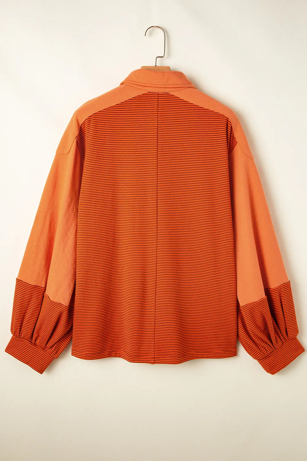 Well Tailored Shirt with a Graceful Silhouette