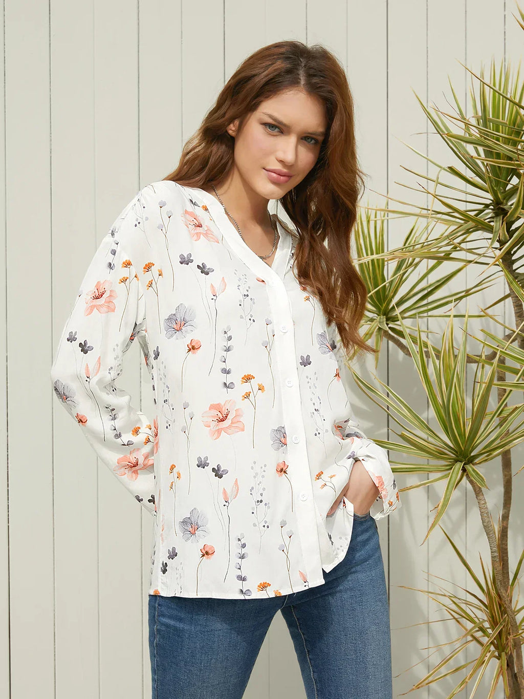 Gracefully Styled Blouse for Any Occasion