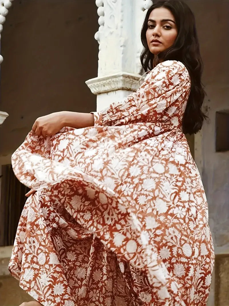 A Vintage Style Dress with Delicate Timeless Details