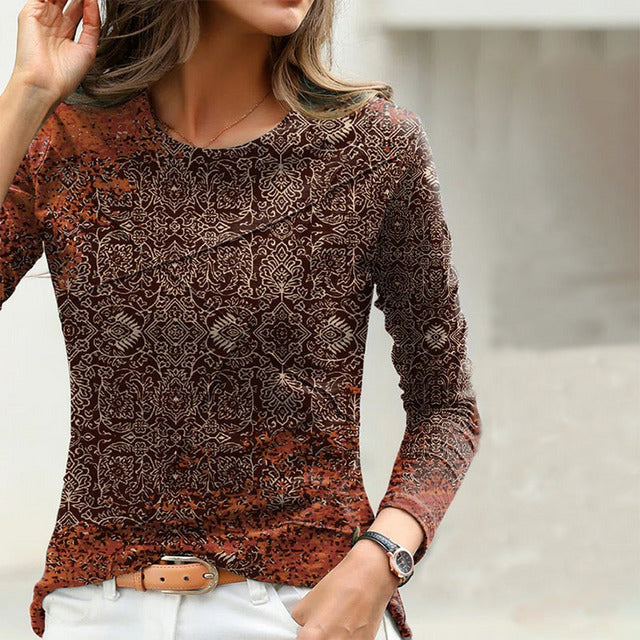 Sophisticated Blouse with a Clean Classic Look