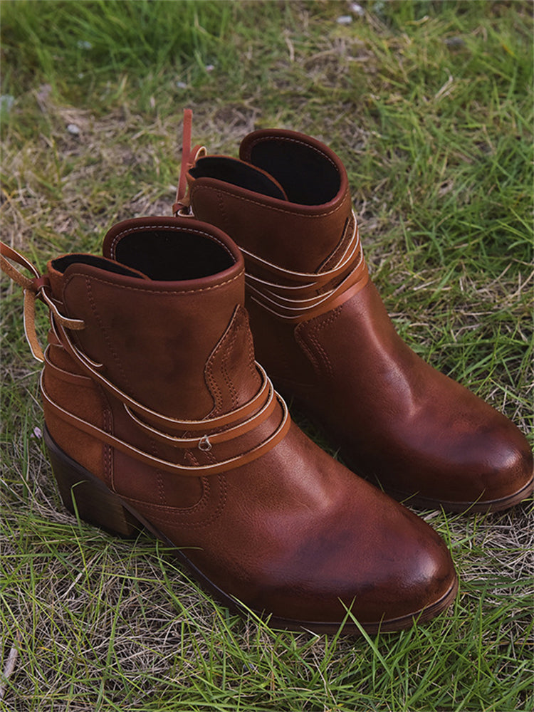 Graceful Orthopedic Boots for Modern Look