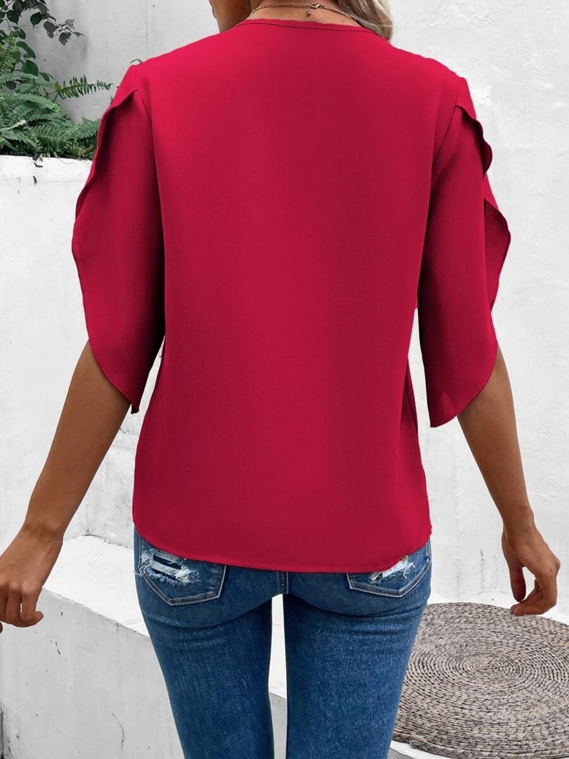 Classic Vintage Blouse with a Flattering Fit