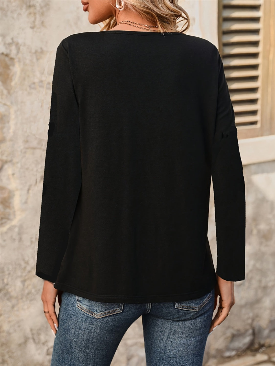 Classic Vintage T-Shirt with a Flattering Fit