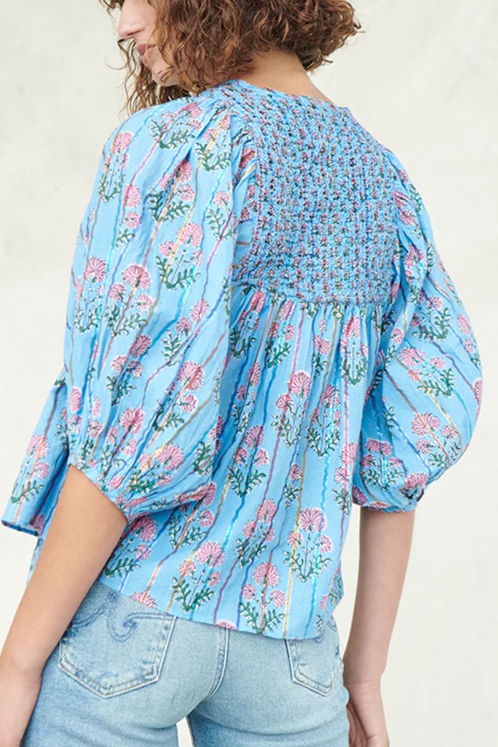 Polished Blouse with an Effortless Classic Look