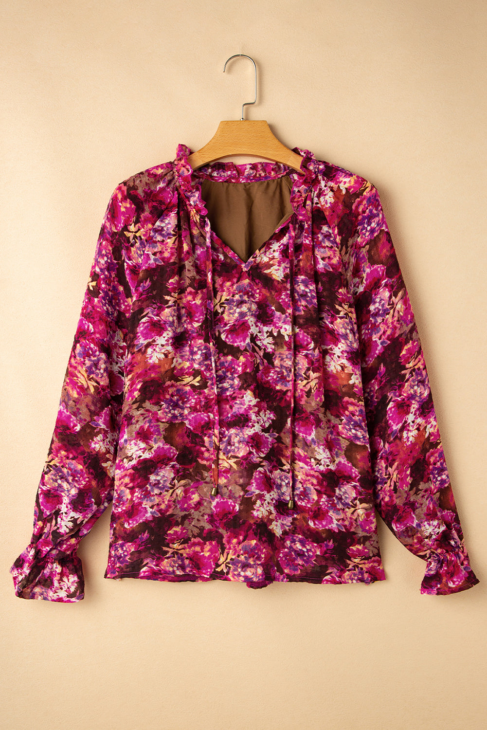 Beautifully Finished Blouse in a Timeless Design