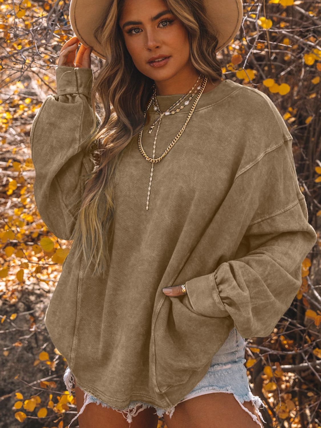 Effortlessly Elegant Shirt with a Timeless Design