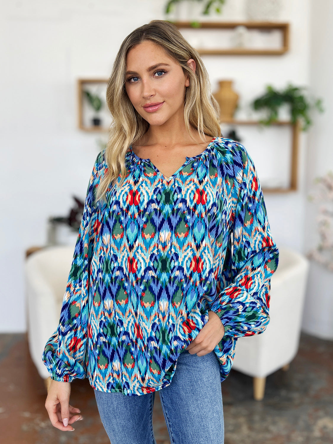 Polished Blouse with an Effortless Classic Look