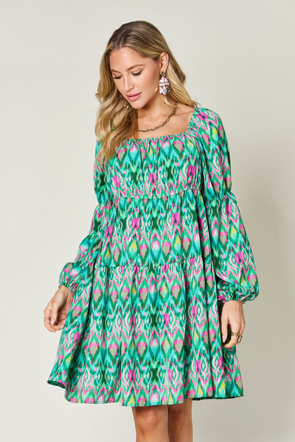 Beautifully Crafted Dress in a Classic Style