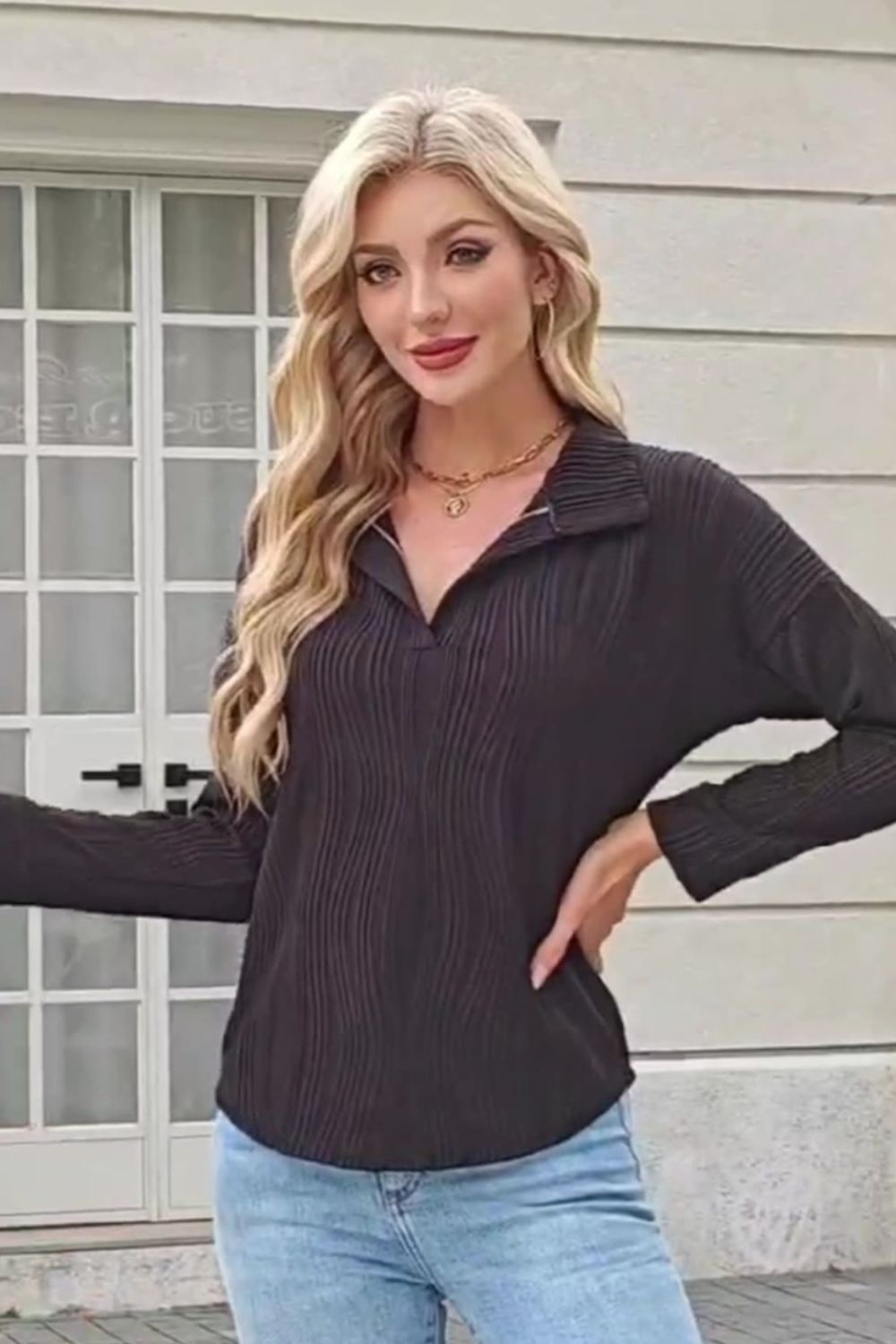 Classic Vintage & Enduringly Stylish Blouse
