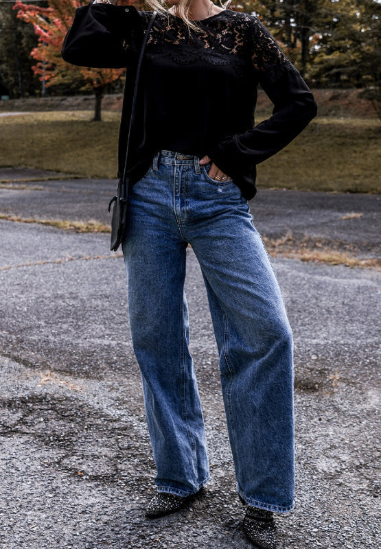 Elegantly Styled Blouse for Everyday Wear