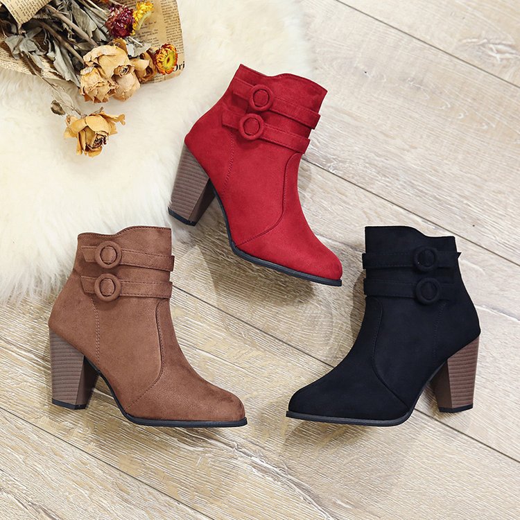 Chic Orthopedic Boots with Unique Design