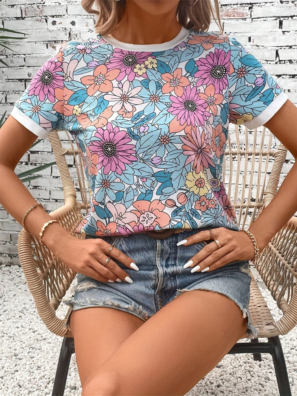 Polished T-Shirt with an Effortless Classic Look