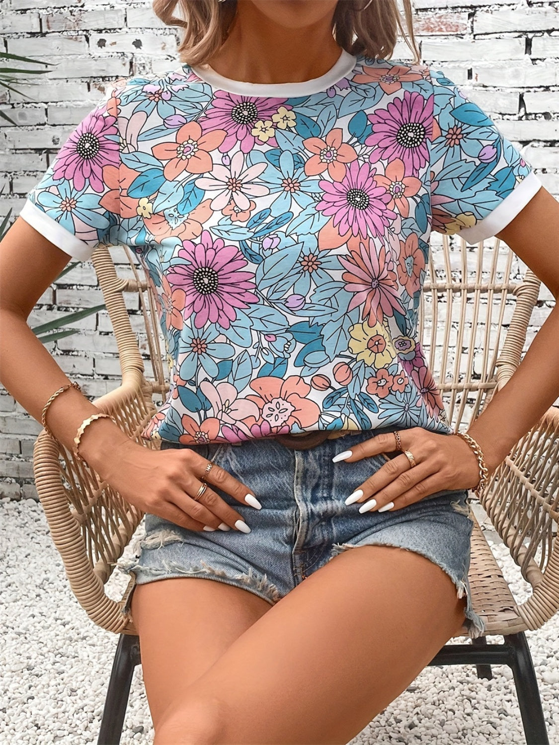 Polished T-Shirt with an Effortless Classic Look