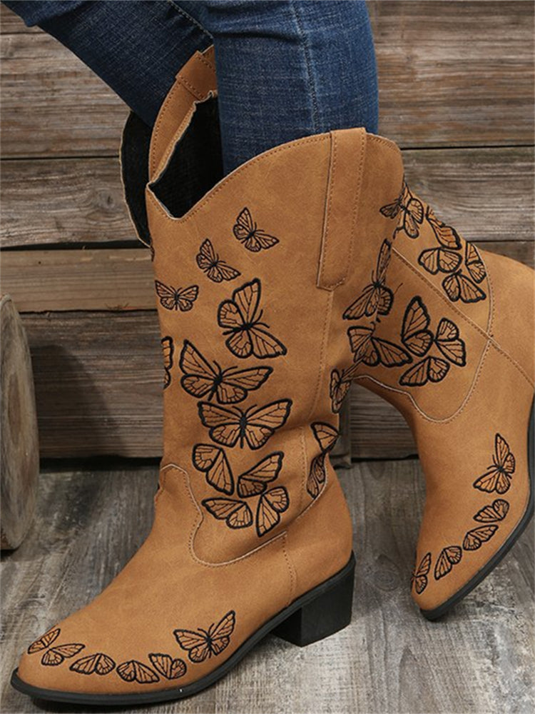 Graceful Orthopedic Boots for Modern Look