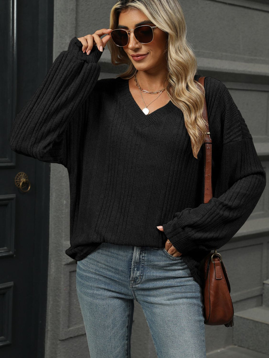 Well Tailored T-Shirt with a Graceful Silhouette