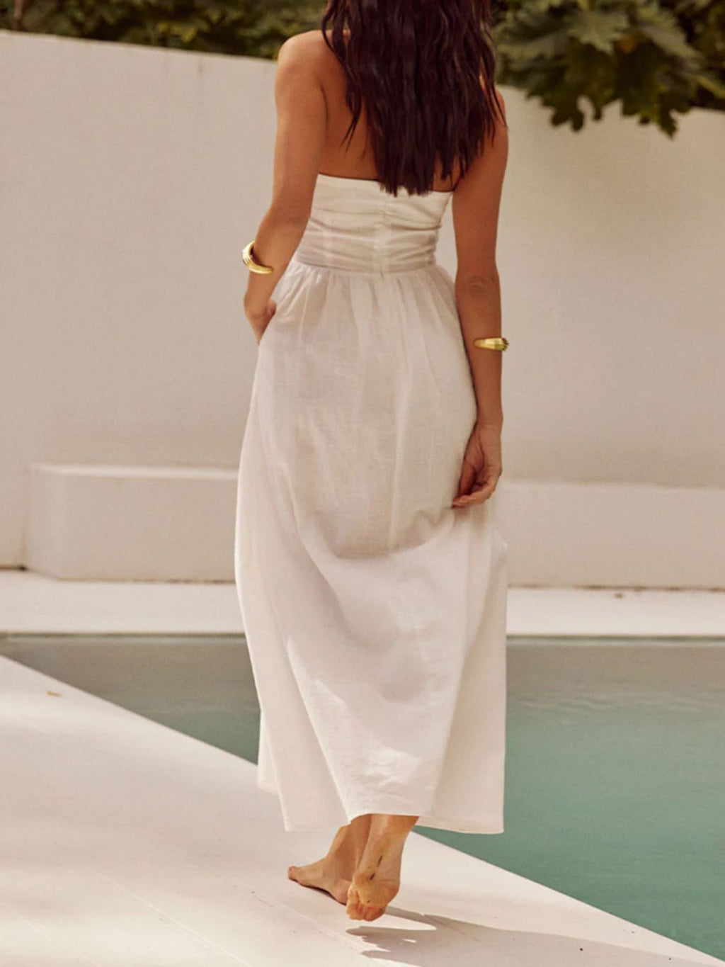 Gracefully Styled Dress for Any Occasion