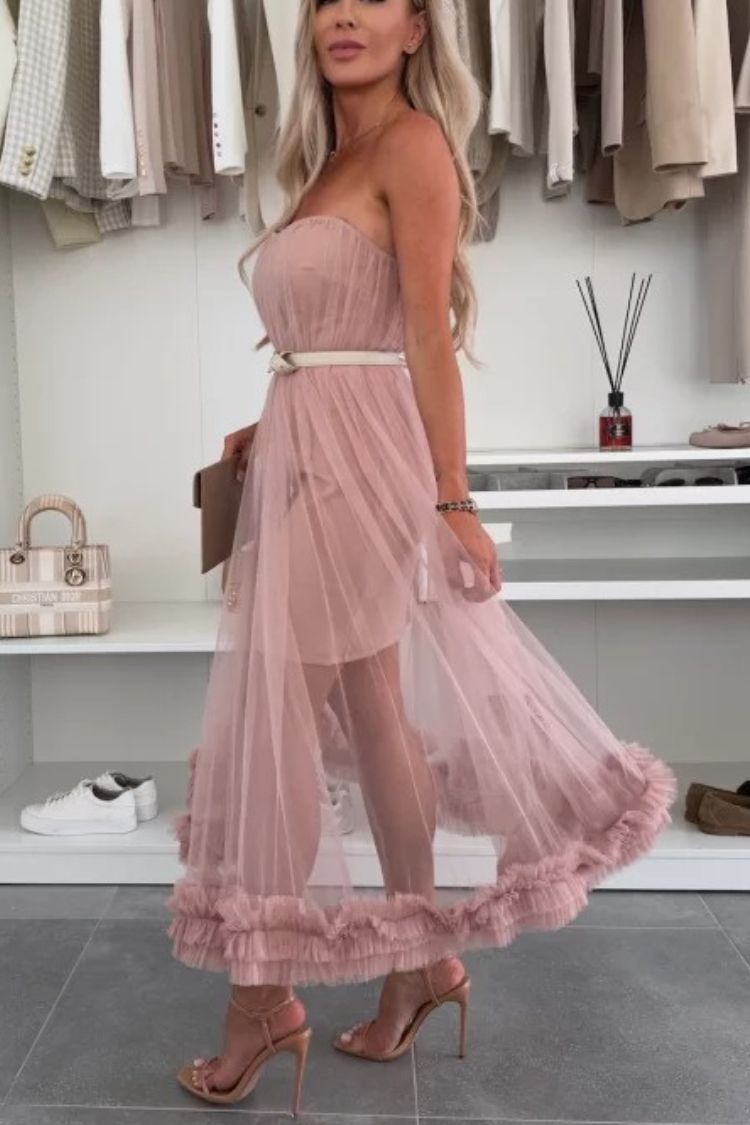 Gracefully Styled Dress for Any Occasion