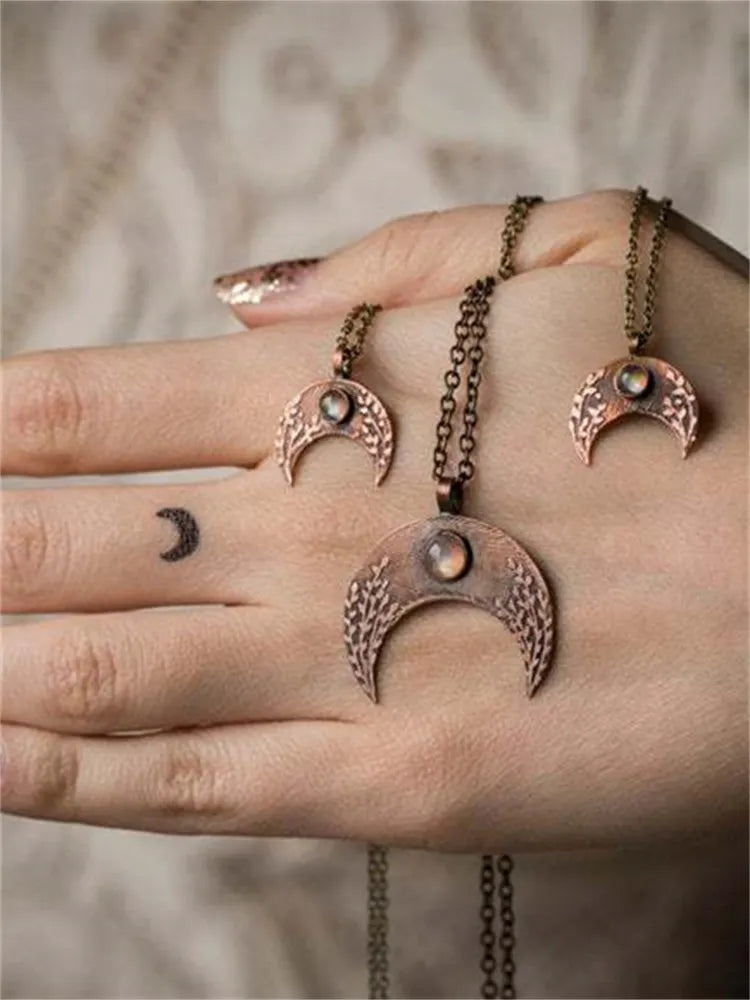 Stunning Necklace for Daily Wear