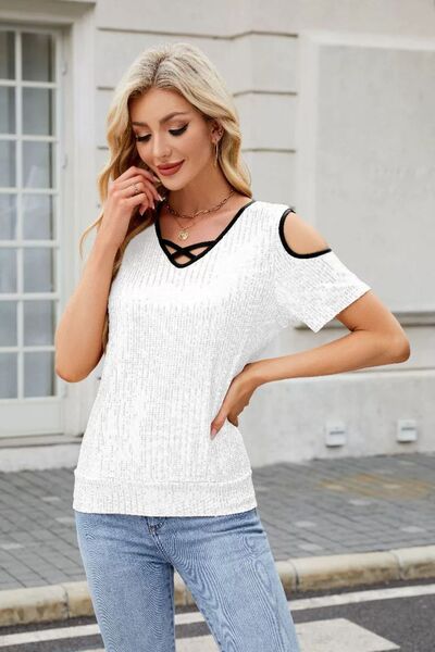 Gracefully Styled Blouse for Any Occasion