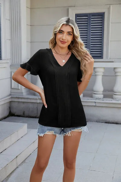 Elegantly Styled Blouse for Everyday Wear