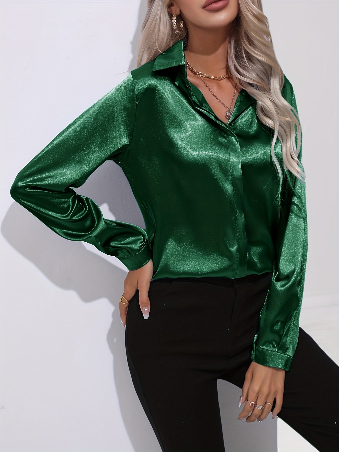 Classic Vintage & Enduringly Stylish Blouse