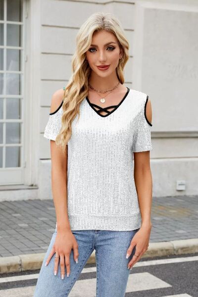 Gracefully Styled Blouse for Any Occasion