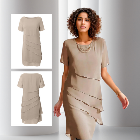 Classic Vintage Dress with a Flattering Fit