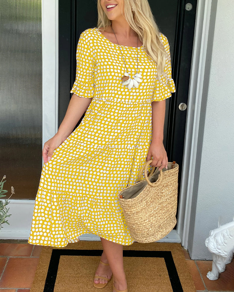 Gracefully Styled Dress for Any Occasion