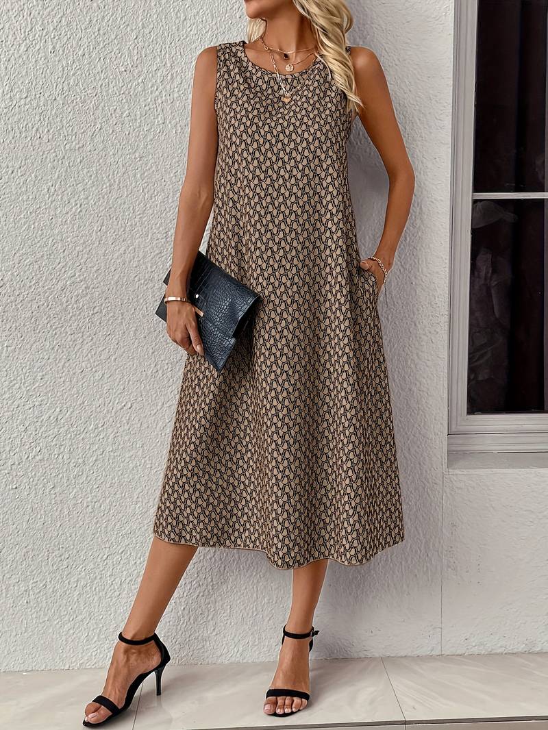 Effortlessly Elegant Dress with a Timeless Design
