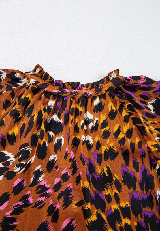 Well Tailored Blouse with a Graceful Silhouette