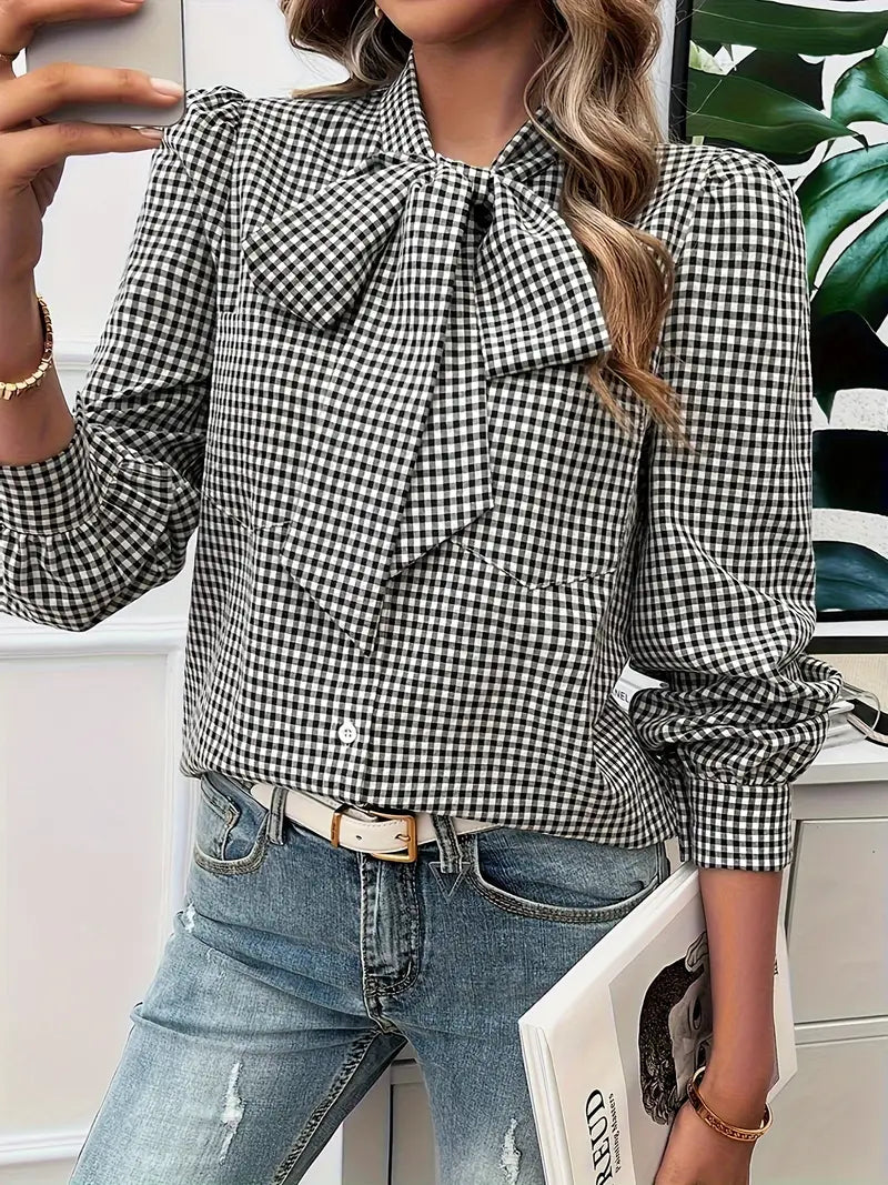 Sophisticated Blouse with a Clean Classic Look