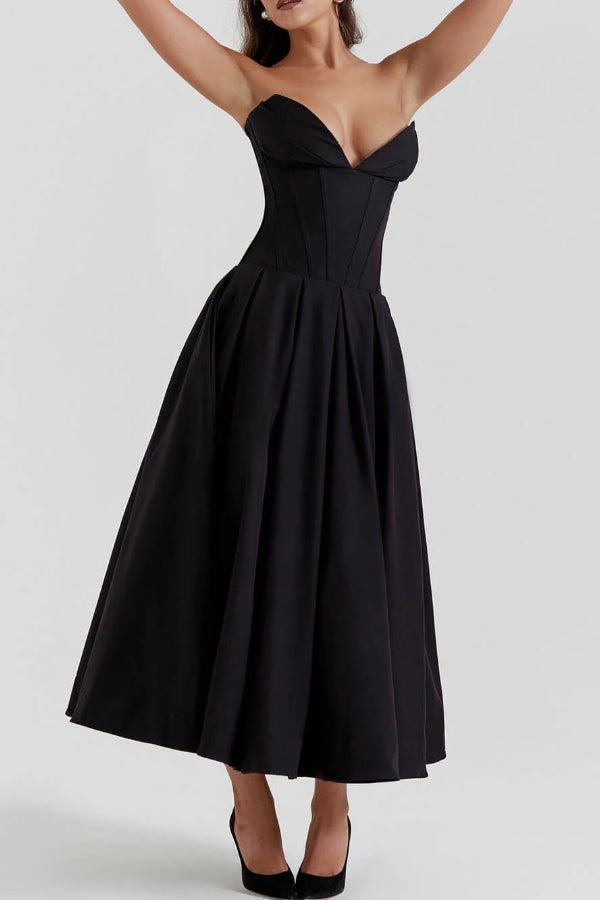 Classic Vintage Dress with a Flattering Fit