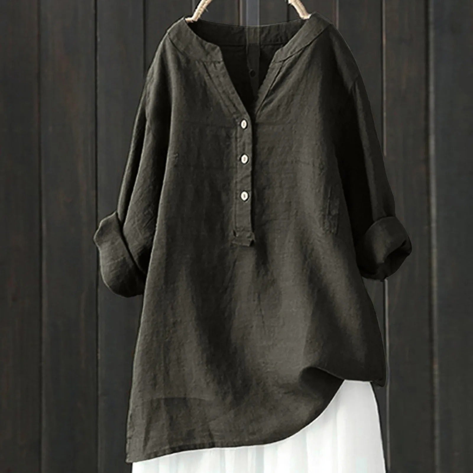 Sophisticated Blouse with a Clean Classic Look