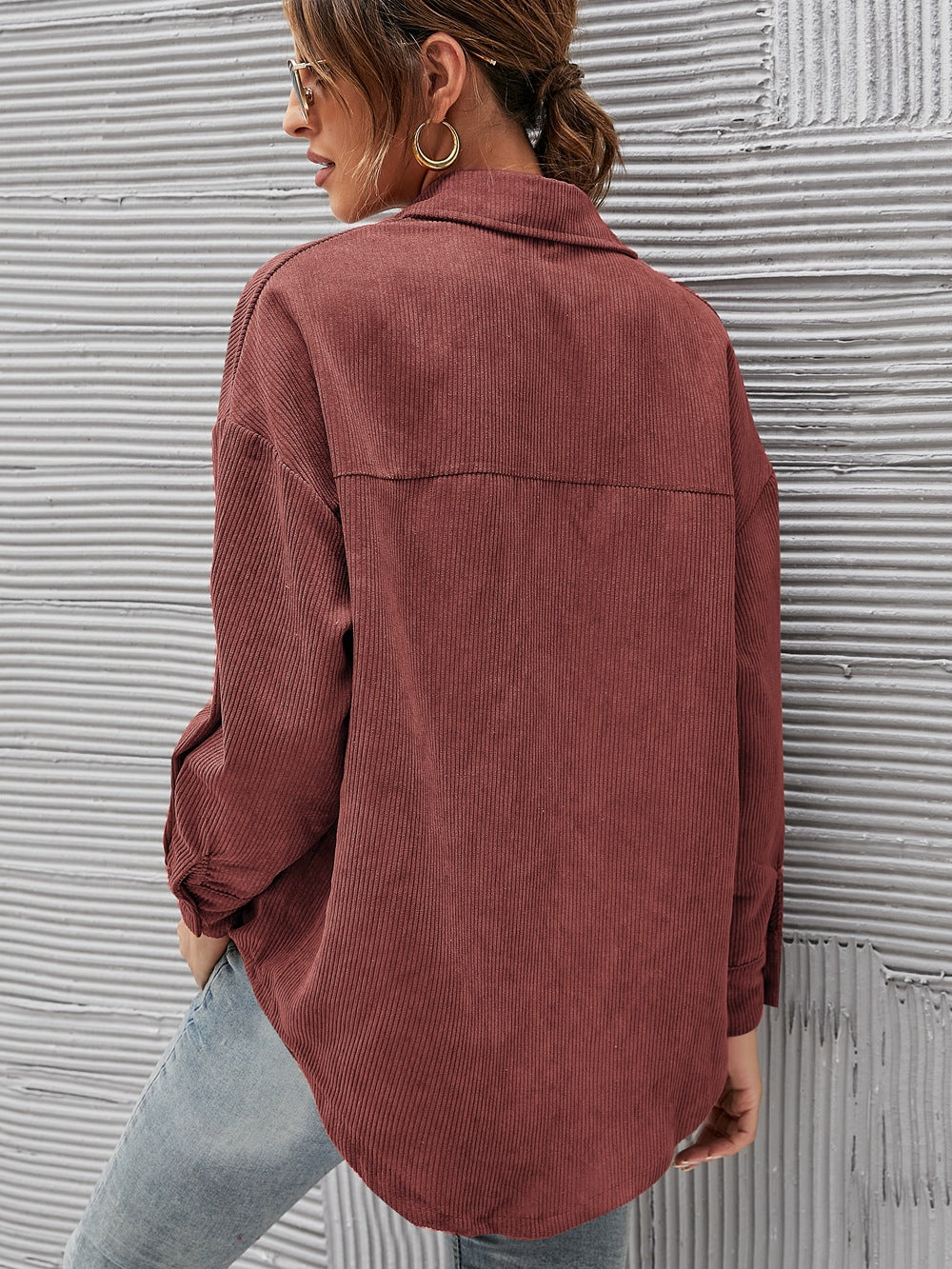 Sophisticated Blouse with a Clean Classic Look