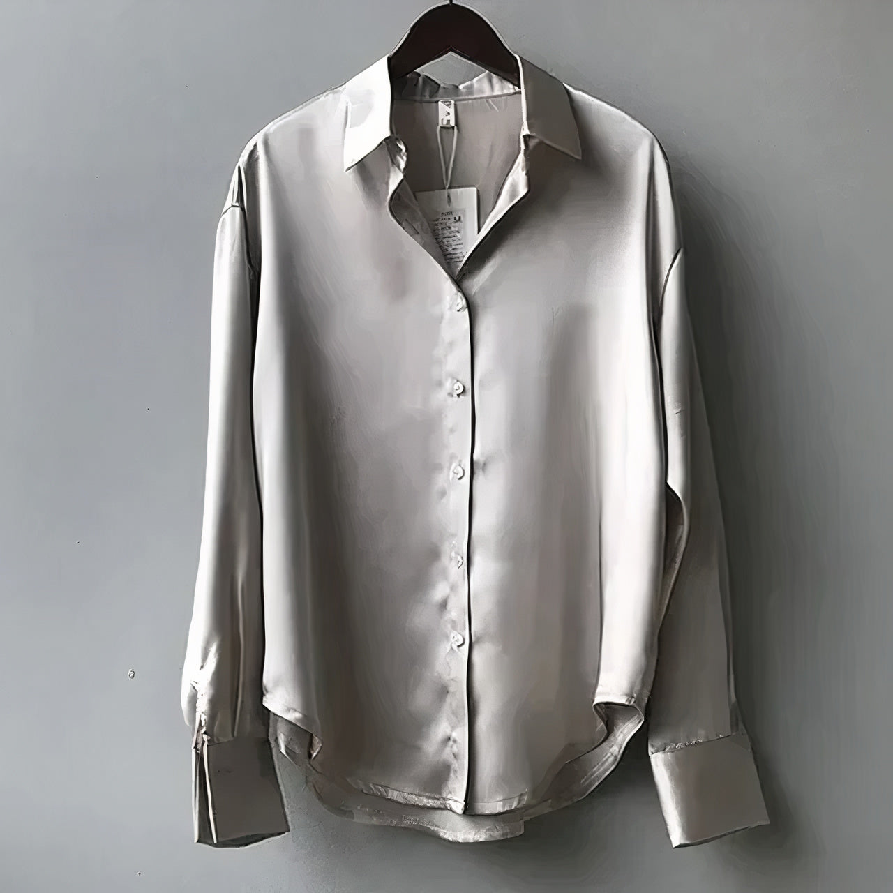 Elegantly Styled Blouse for Everyday Wear