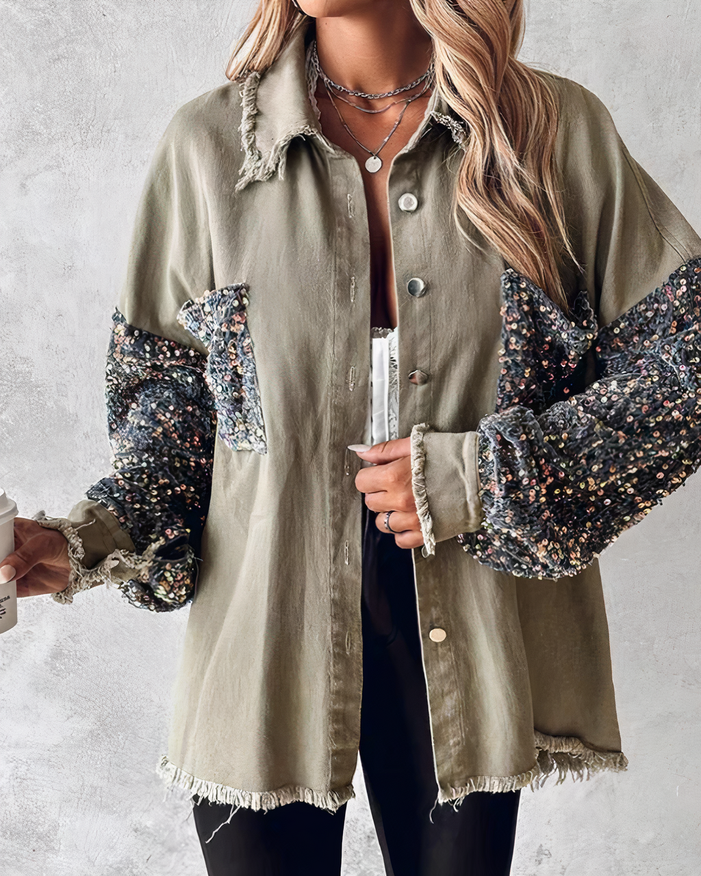 Effortlessly Elegant Shirt with a Timeless Design