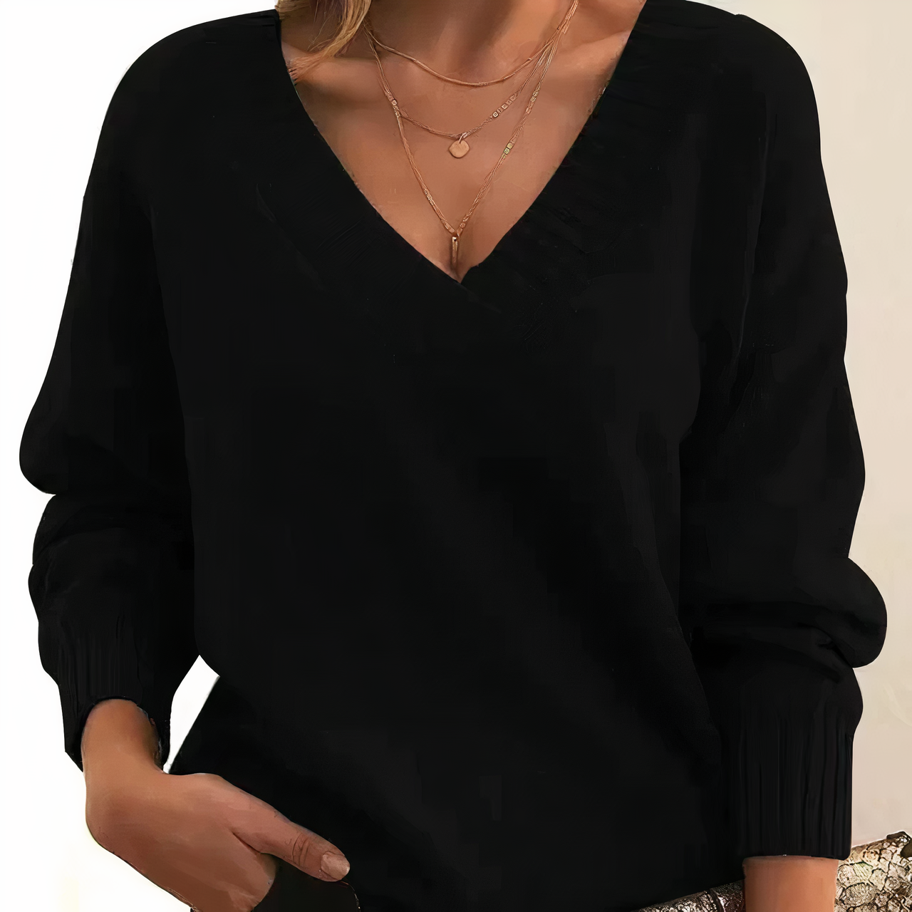 Effortlessly Elegant Shirt with a Timeless Design