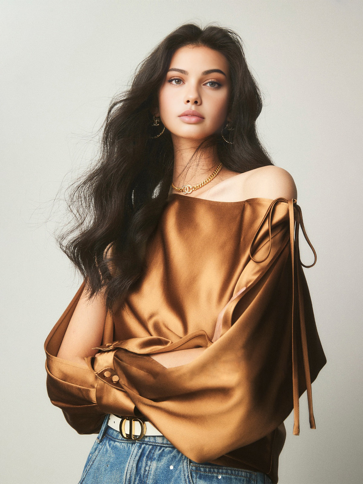 Beautifully Crafted Blouse in a Classic Style