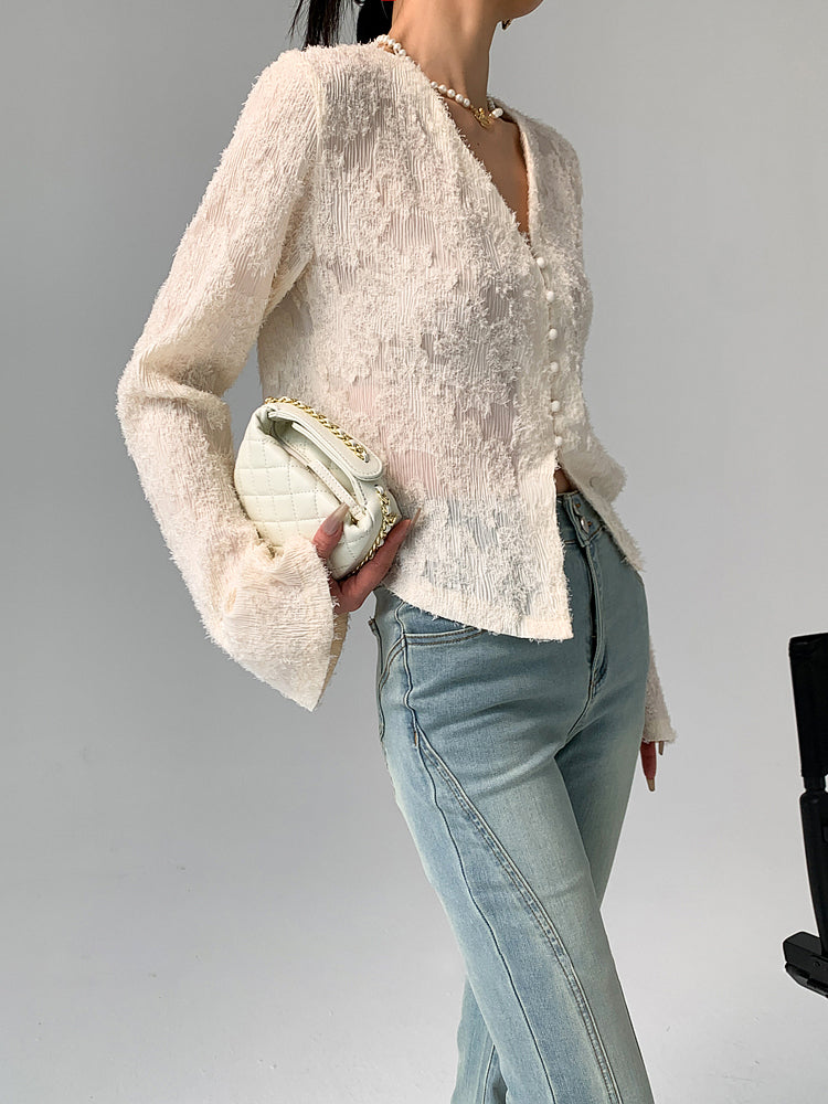Polished Shirt with an Effortless Classic Look