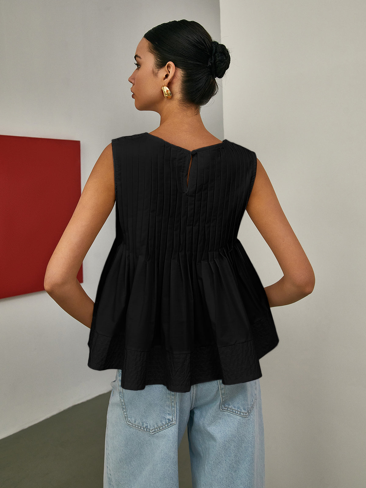 Elegantly Styled Blouse for Everyday Wear
