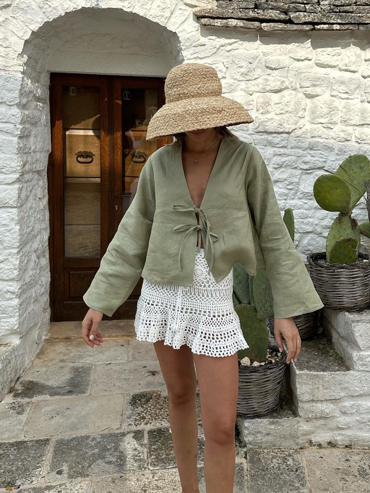 Beautifully Crafted Blouse in a Classic Style