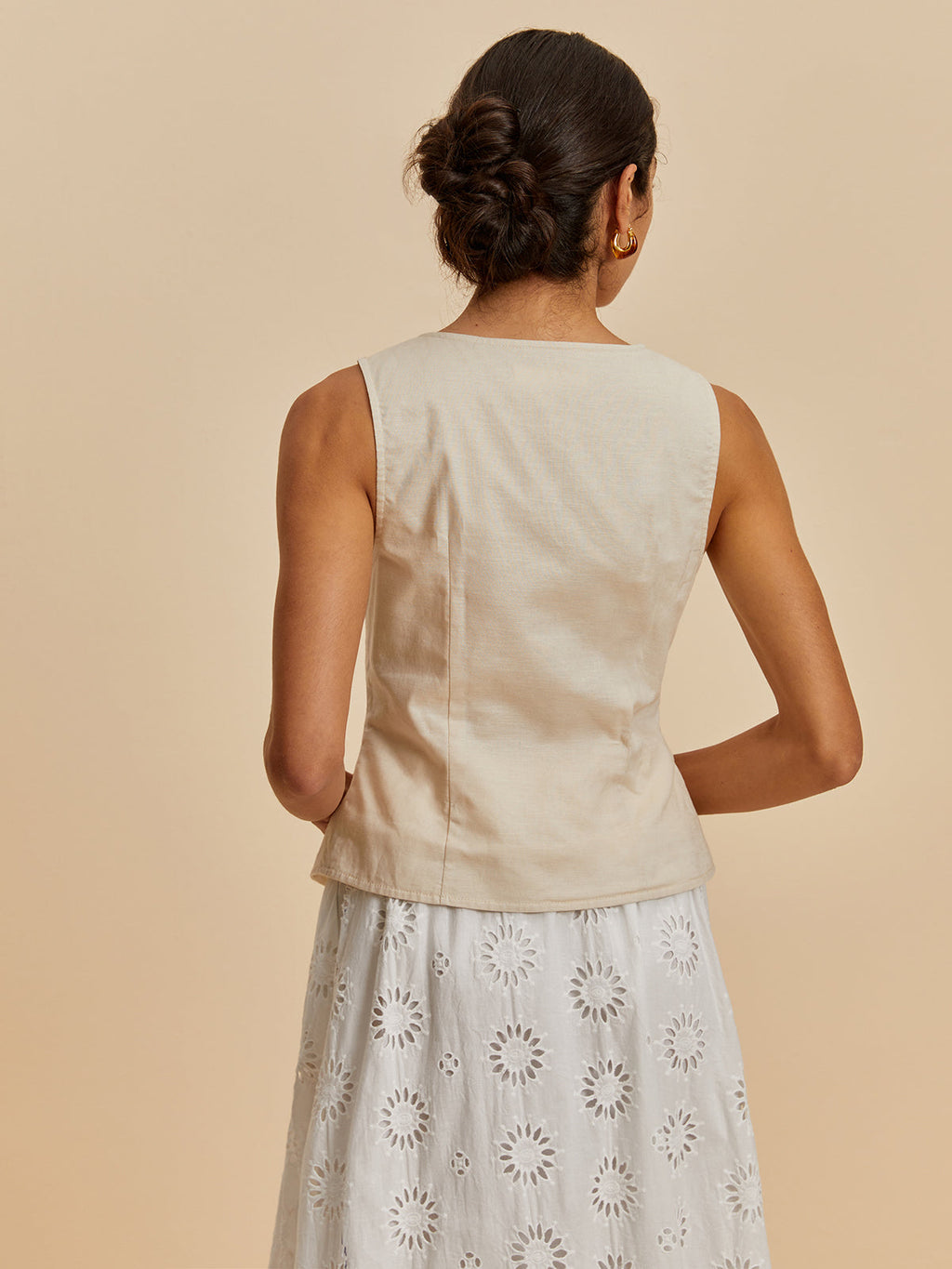 Beautifully Finished Blouse in a Timeless Design