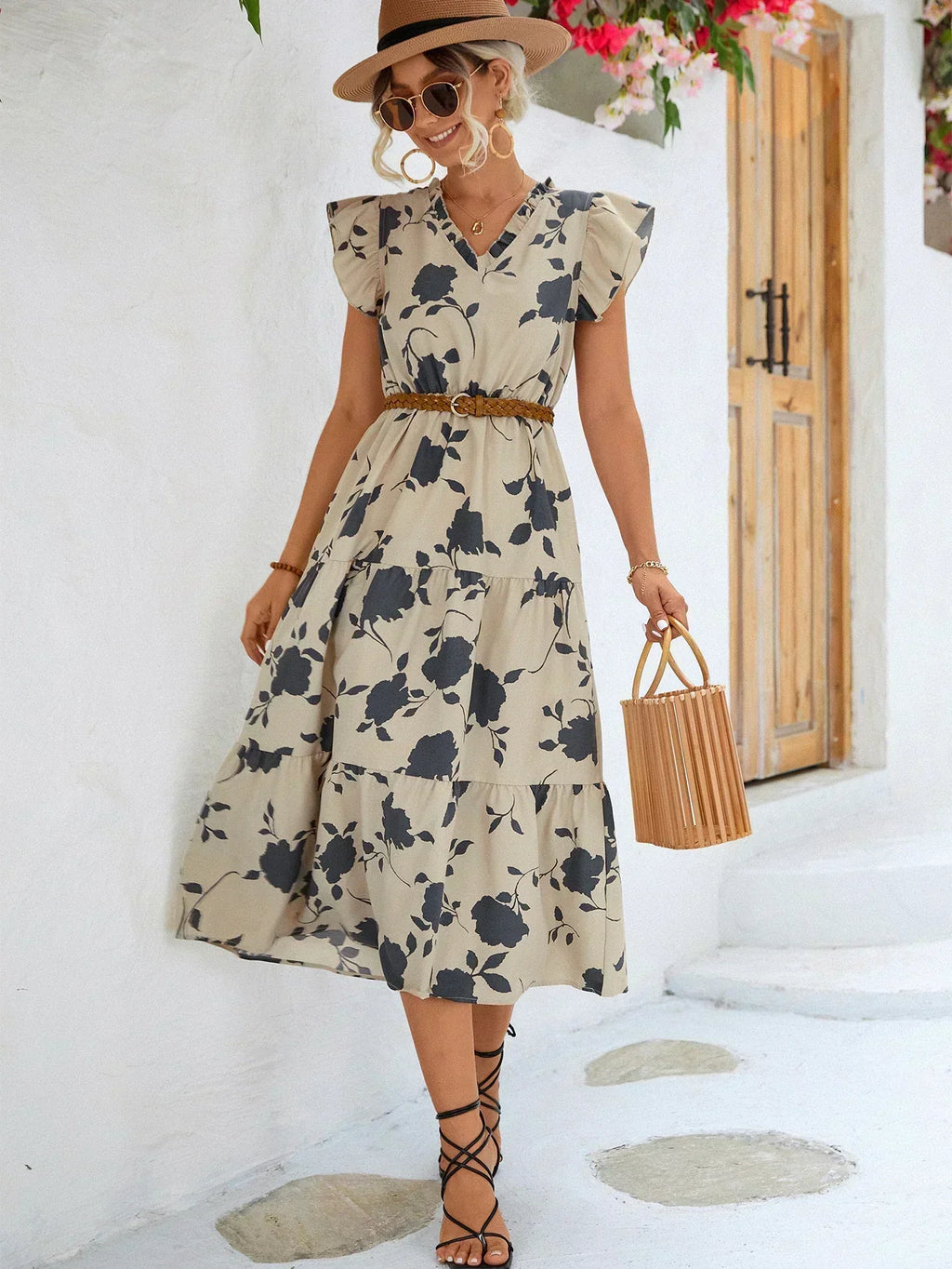 Sophisticated Dress with a Clean Classic Look