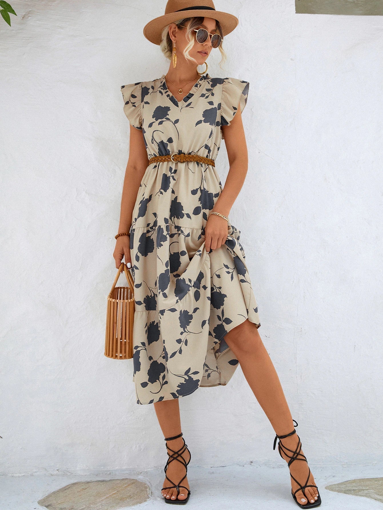 Sophisticated Dress with a Clean Classic Look
