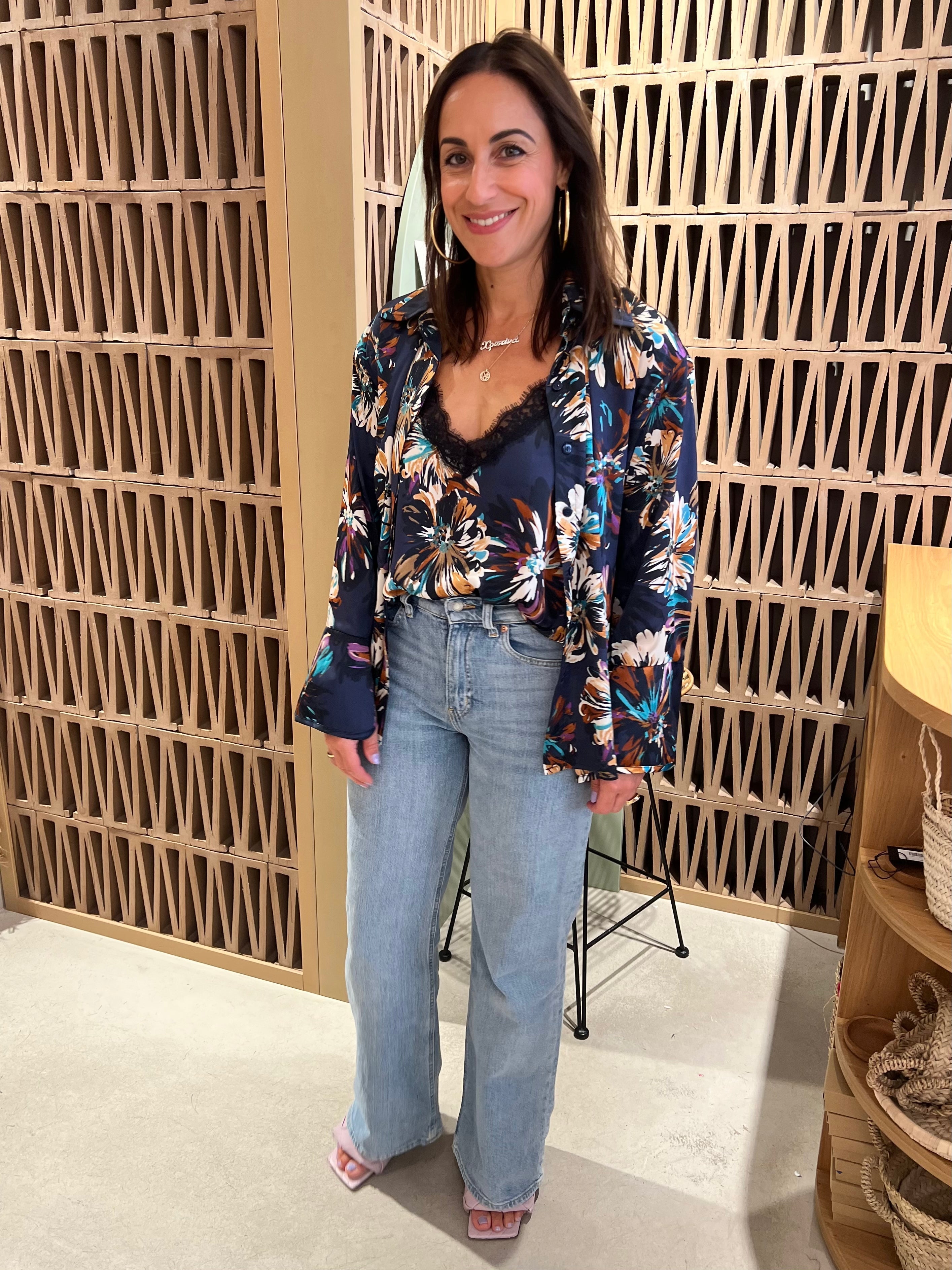 Gracefully Styled Blouse for Any Occasion