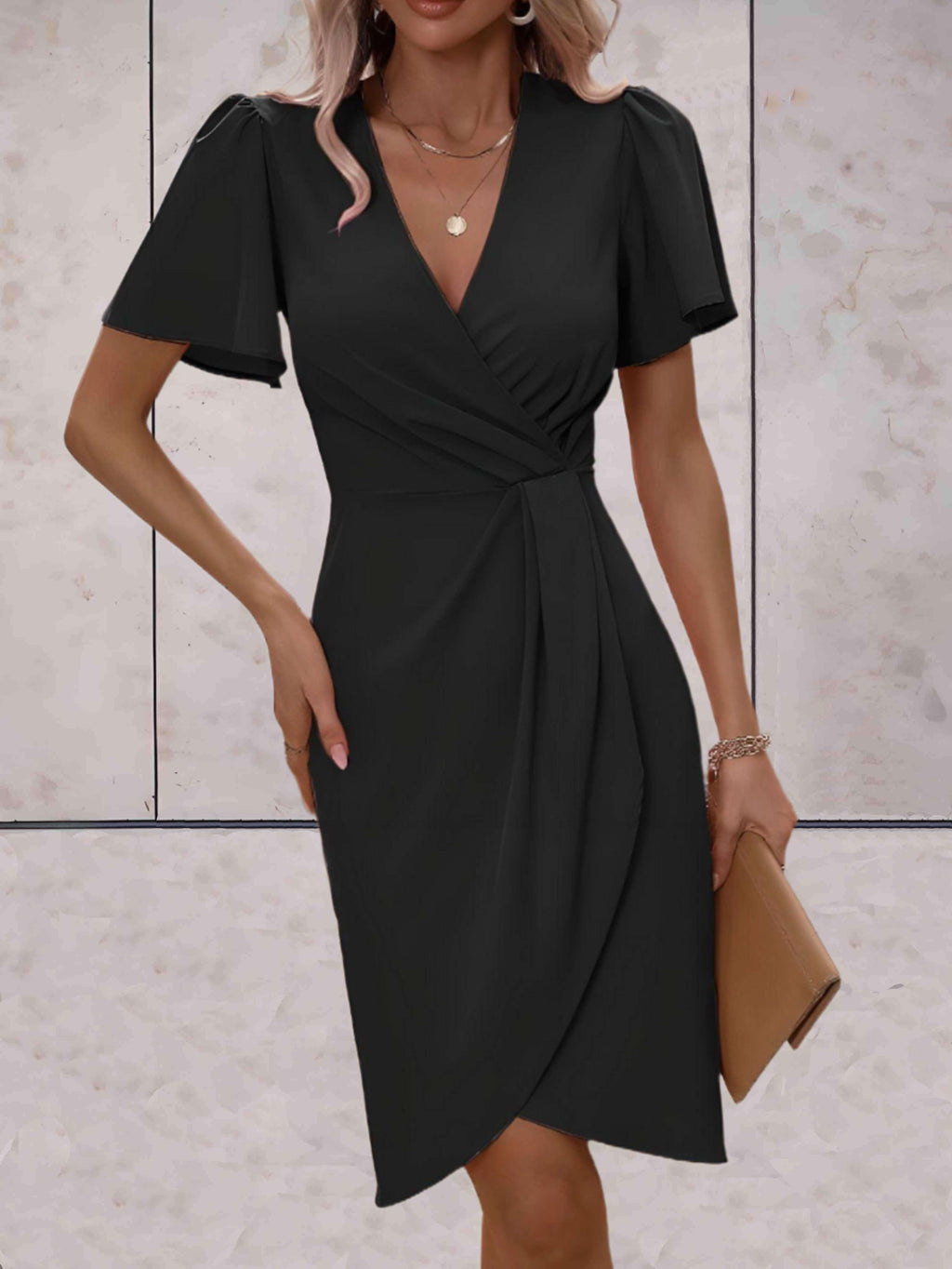 Beautifully Crafted Dress in a Classic Style