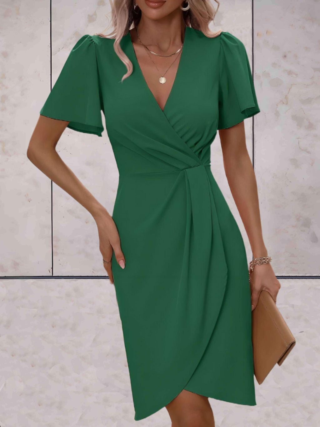 Beautifully Crafted Dress in a Classic Style